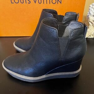 Dr. Scholl's Women's Johnnie Wedge Sneaker - Size 8